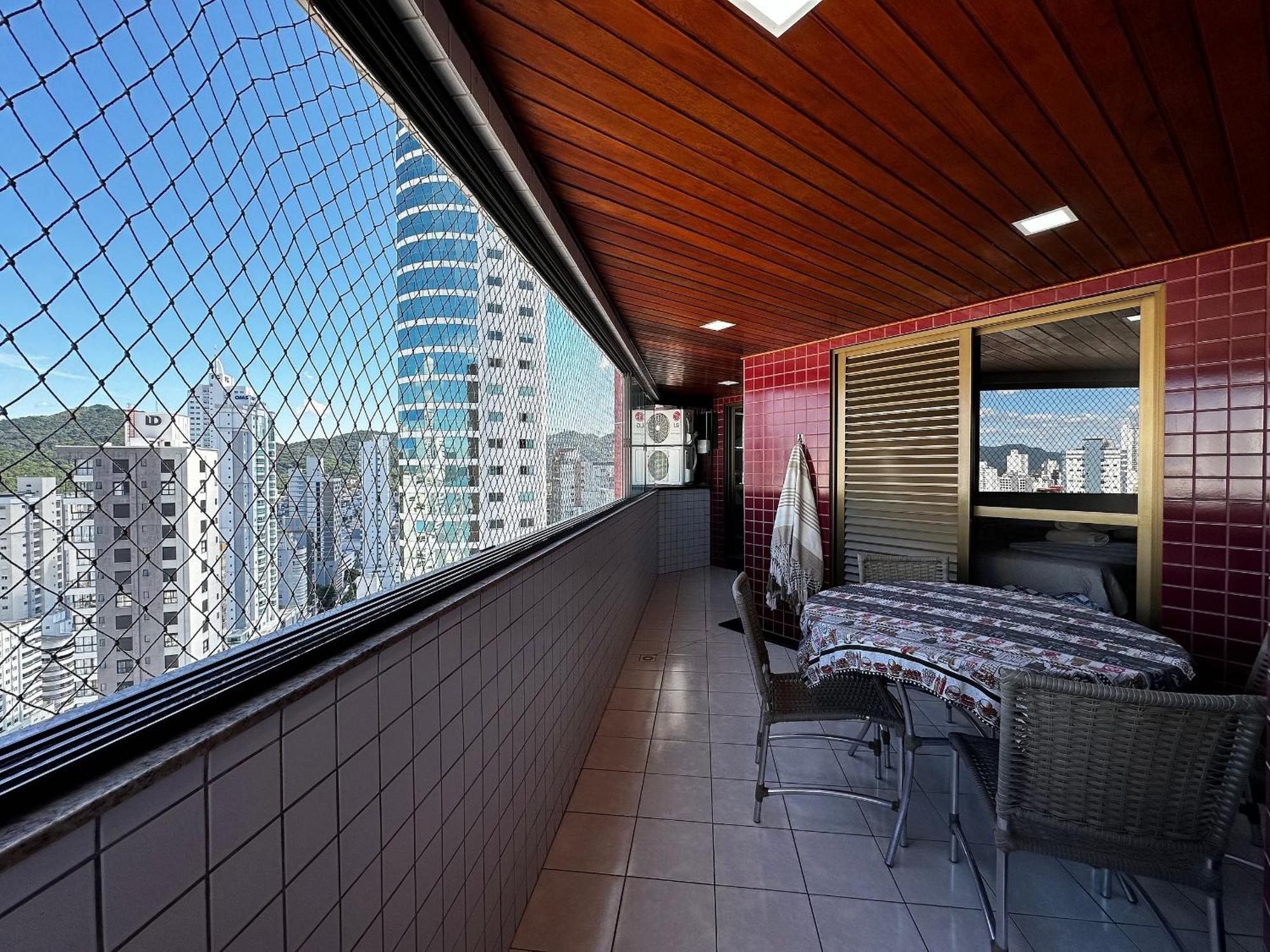 Ct01- Vista Mar| Telas Protecao| Churrasq, Garagem Balneario Camboriu Exterior photo